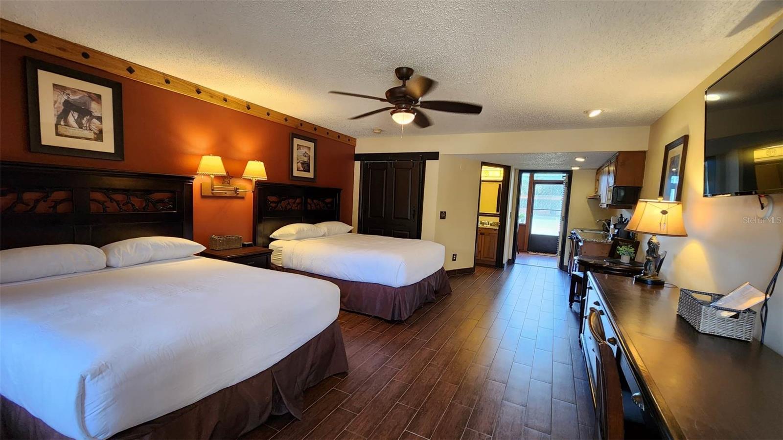 Image 7 of 28 For 3200 River Ranch Boulevard 151