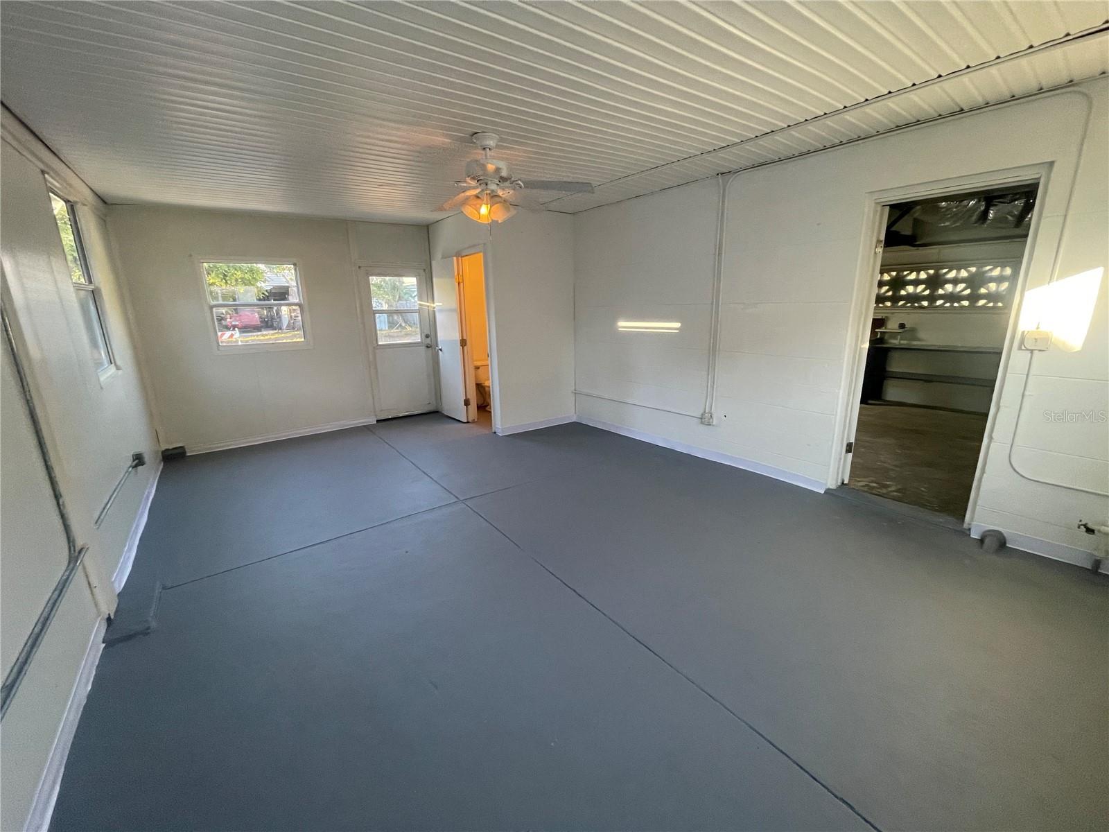 Image 36 of 49 For 5617 20th Avenue S