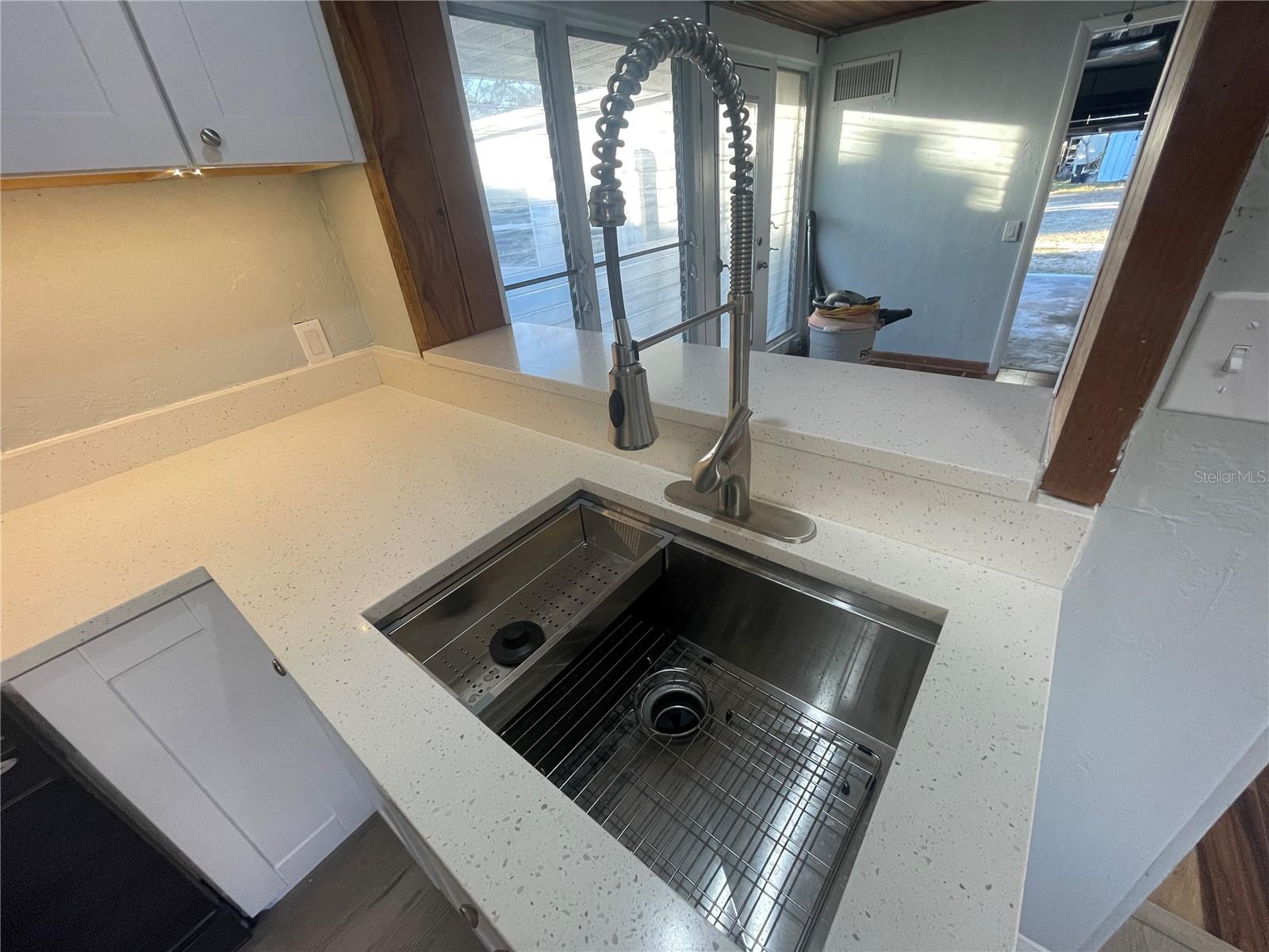 Image 7 of 49 For 5617 20th Avenue S