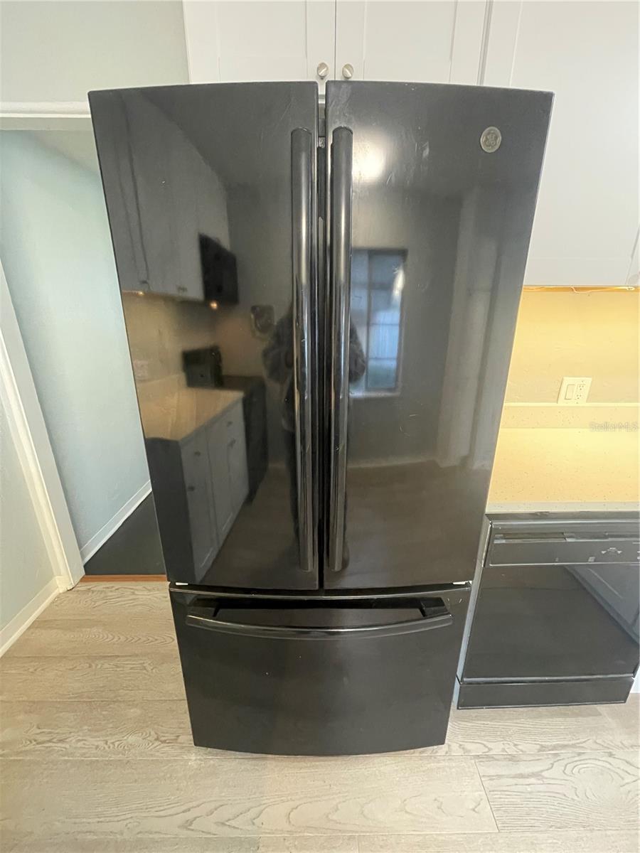 Image 8 of 49 For 5617 20th Avenue S