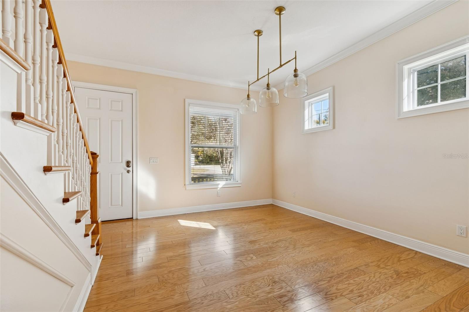 Image 12 of 72 For 3302 Iowa Avenue