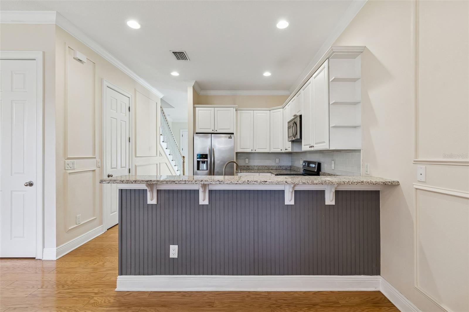 Image 17 of 72 For 3302 Iowa Avenue