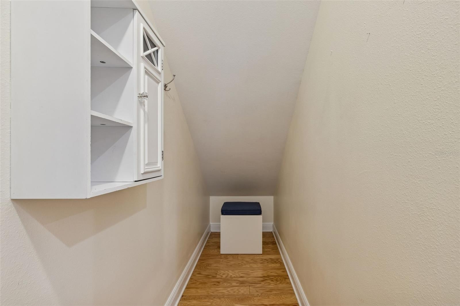 Image 20 of 72 For 3302 Iowa Avenue