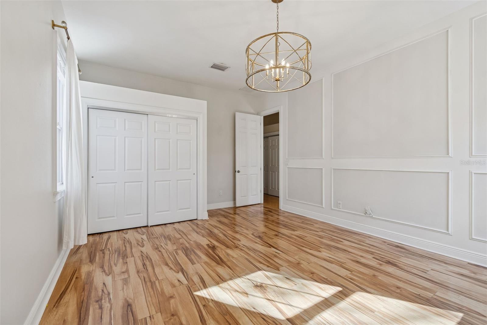 Image 46 of 72 For 3302 Iowa Avenue