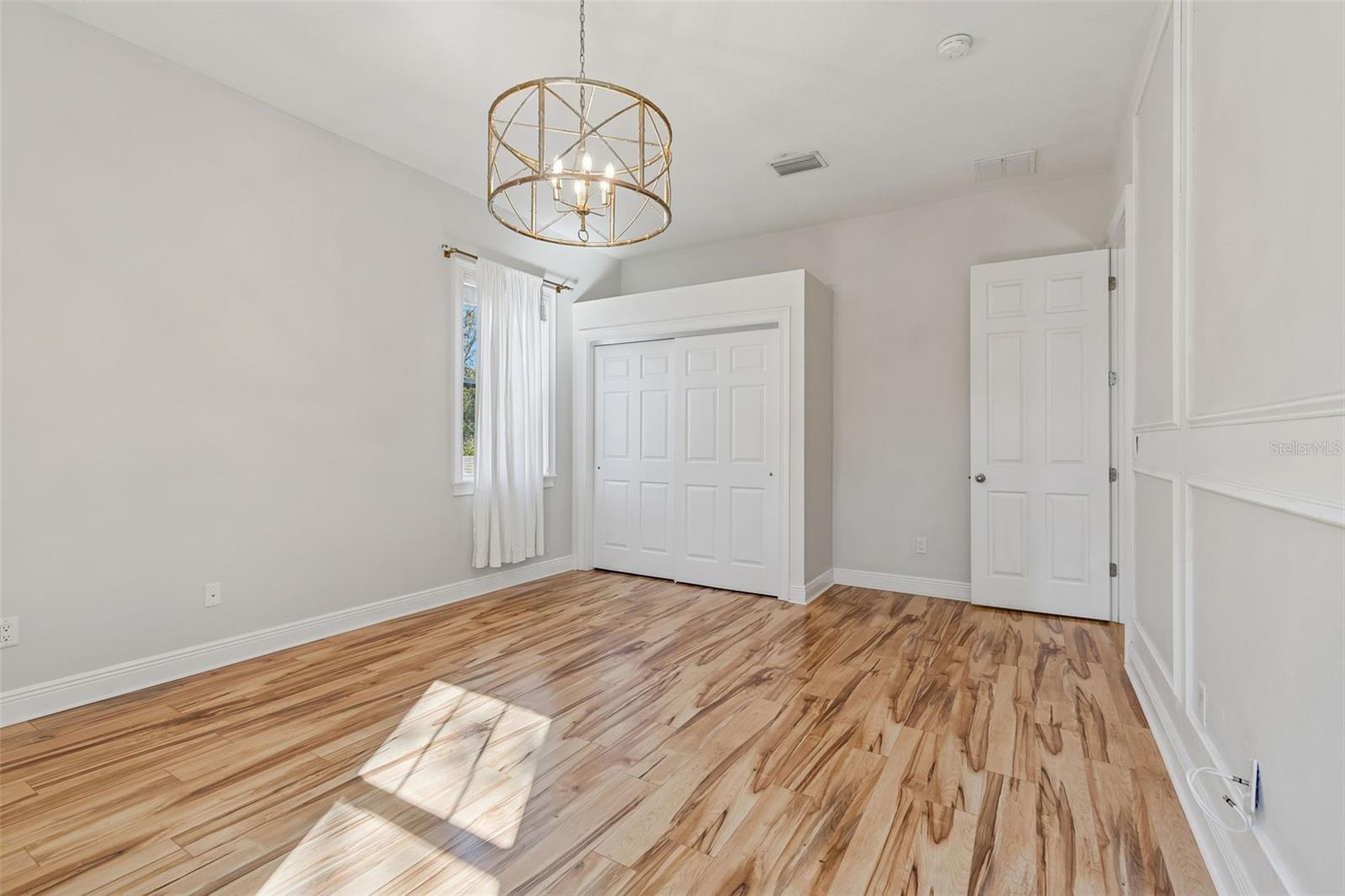 Image 47 of 72 For 3302 Iowa Avenue