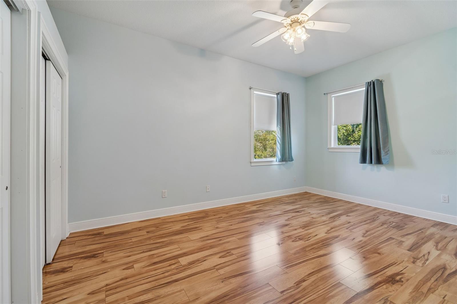 Image 50 of 72 For 3302 Iowa Avenue