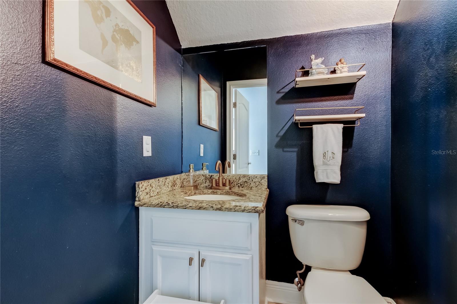 Image 8 of 37 For 2913 Cordelia Street