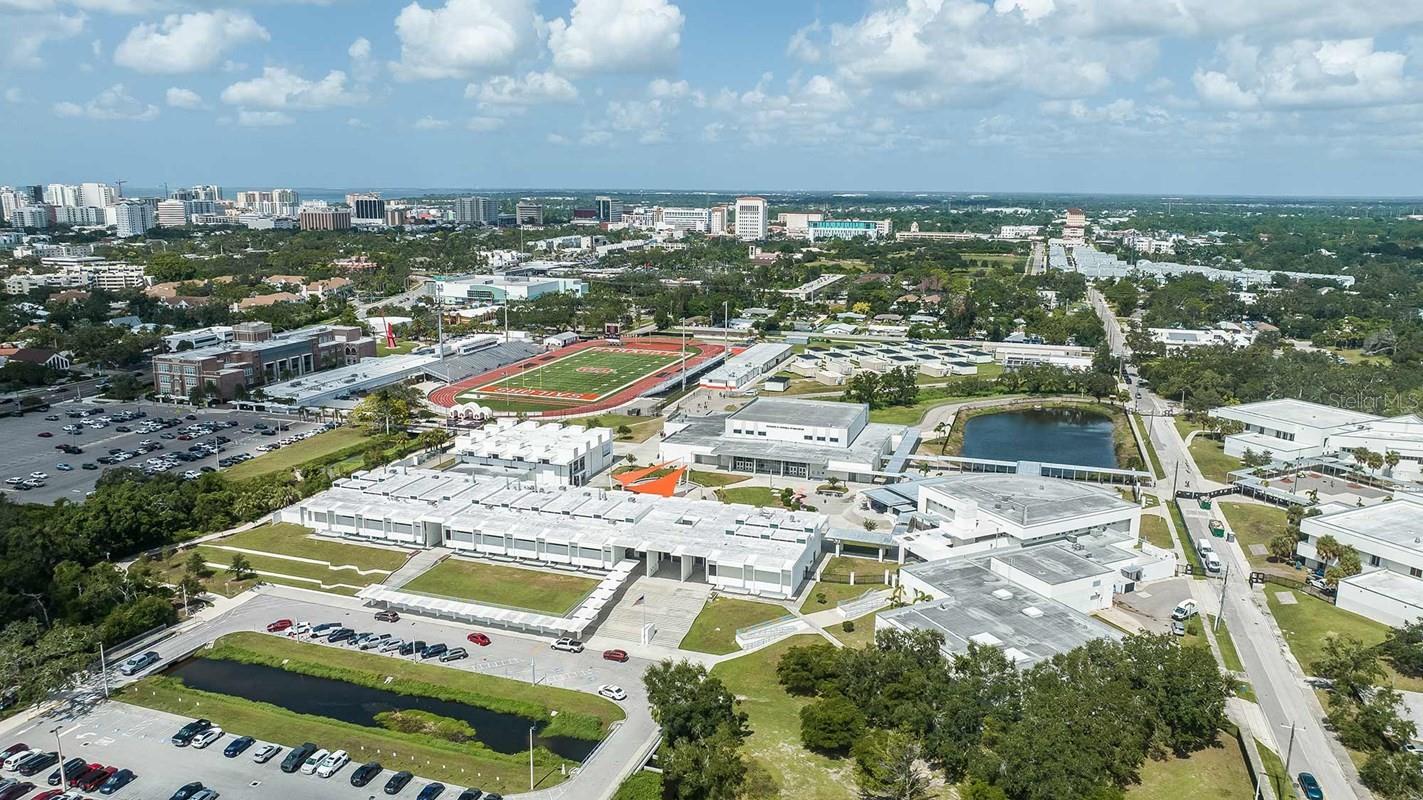 Image 9 of 9 For 6832 Chloe Court