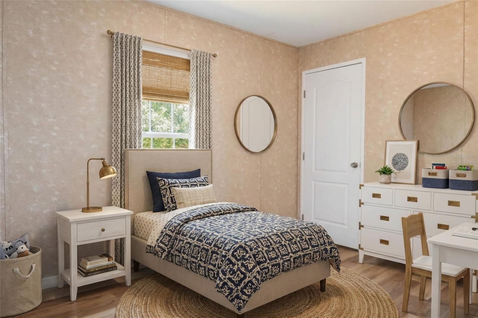 Image 8 of 29 For 6102 Woodhaven Drive