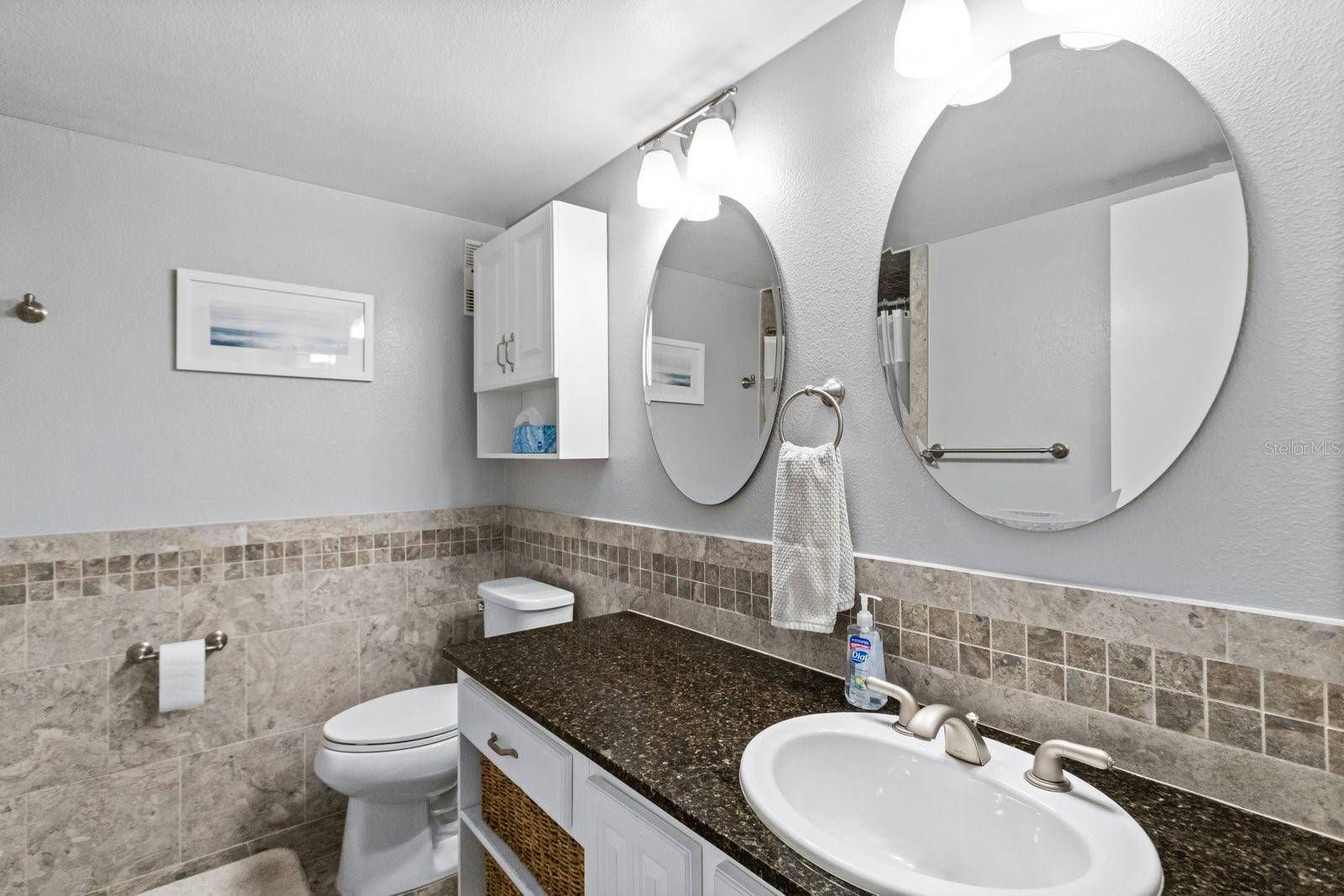 Listing photo id 18 for 719 Pinellas Bayway S 110