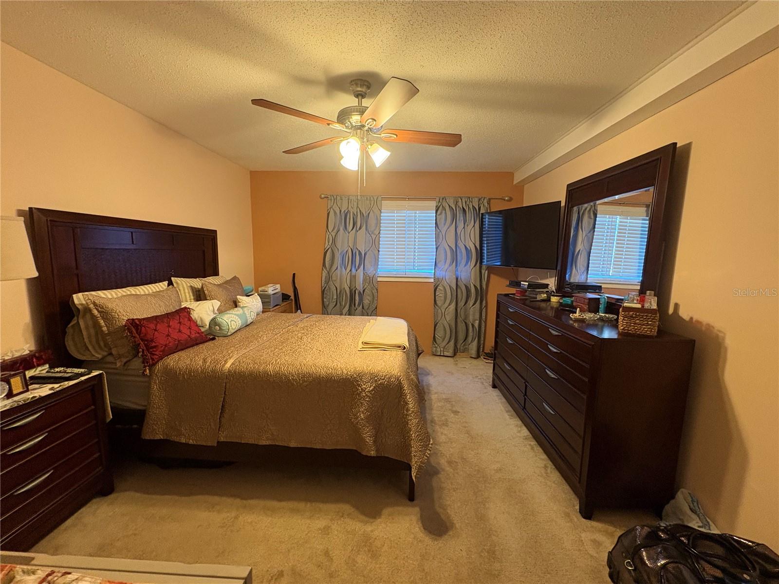 Image 13 of 33 For 1606 Flint Drive W