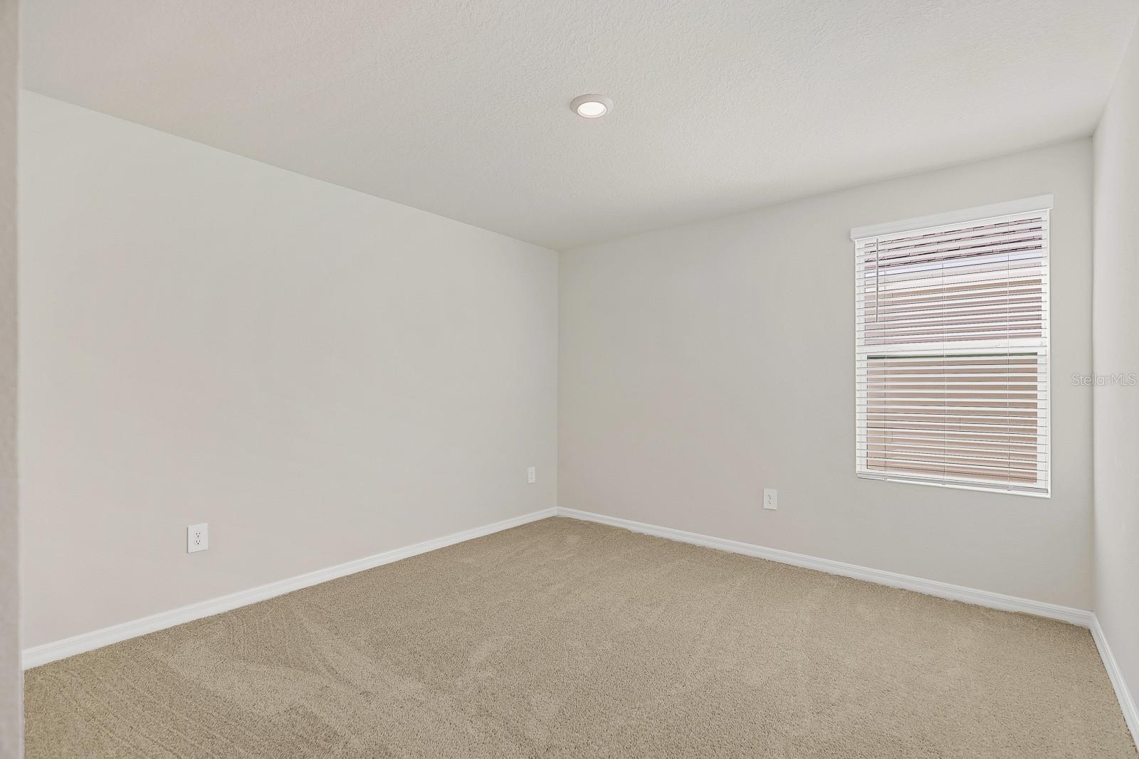 Image 25 of 28 For 10537 Sage Canyon Drive