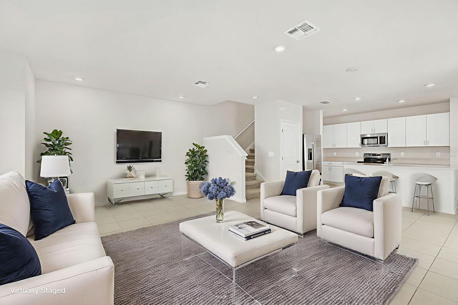 Image 5 of 28 For 10537 Sage Canyon Drive