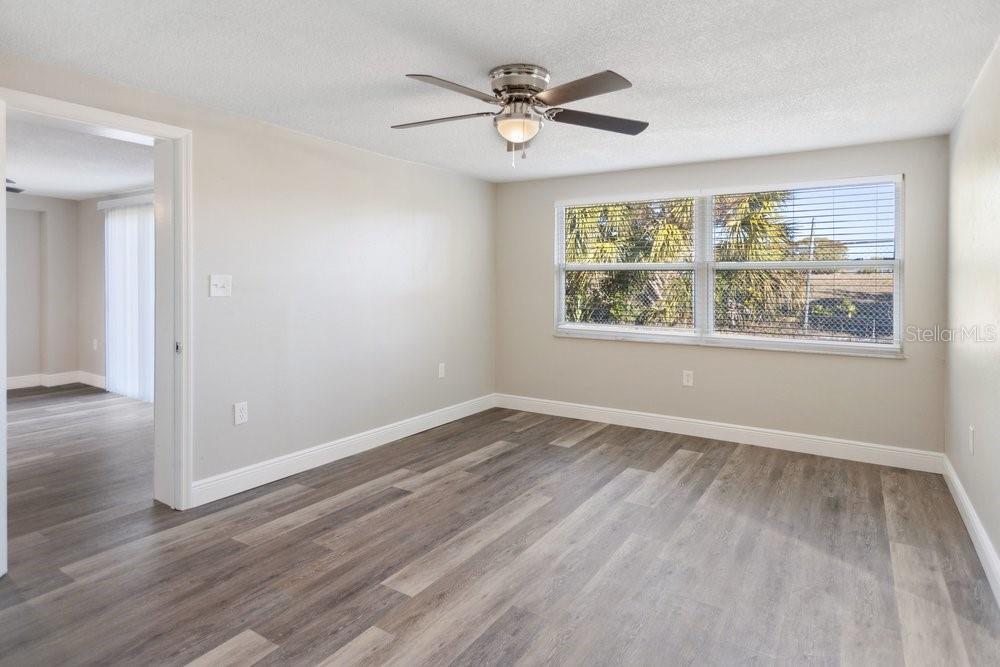 Listing photo id 17 for 7605 Fox Hollow Drive