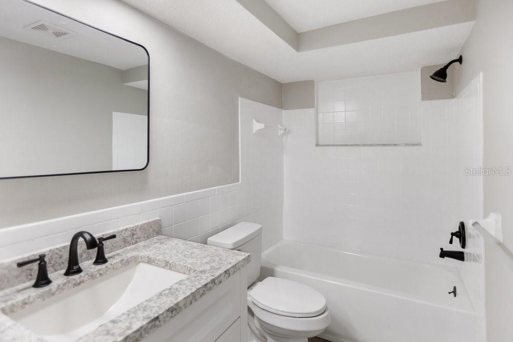 Listing photo id 4 for 7605 Fox Hollow Drive