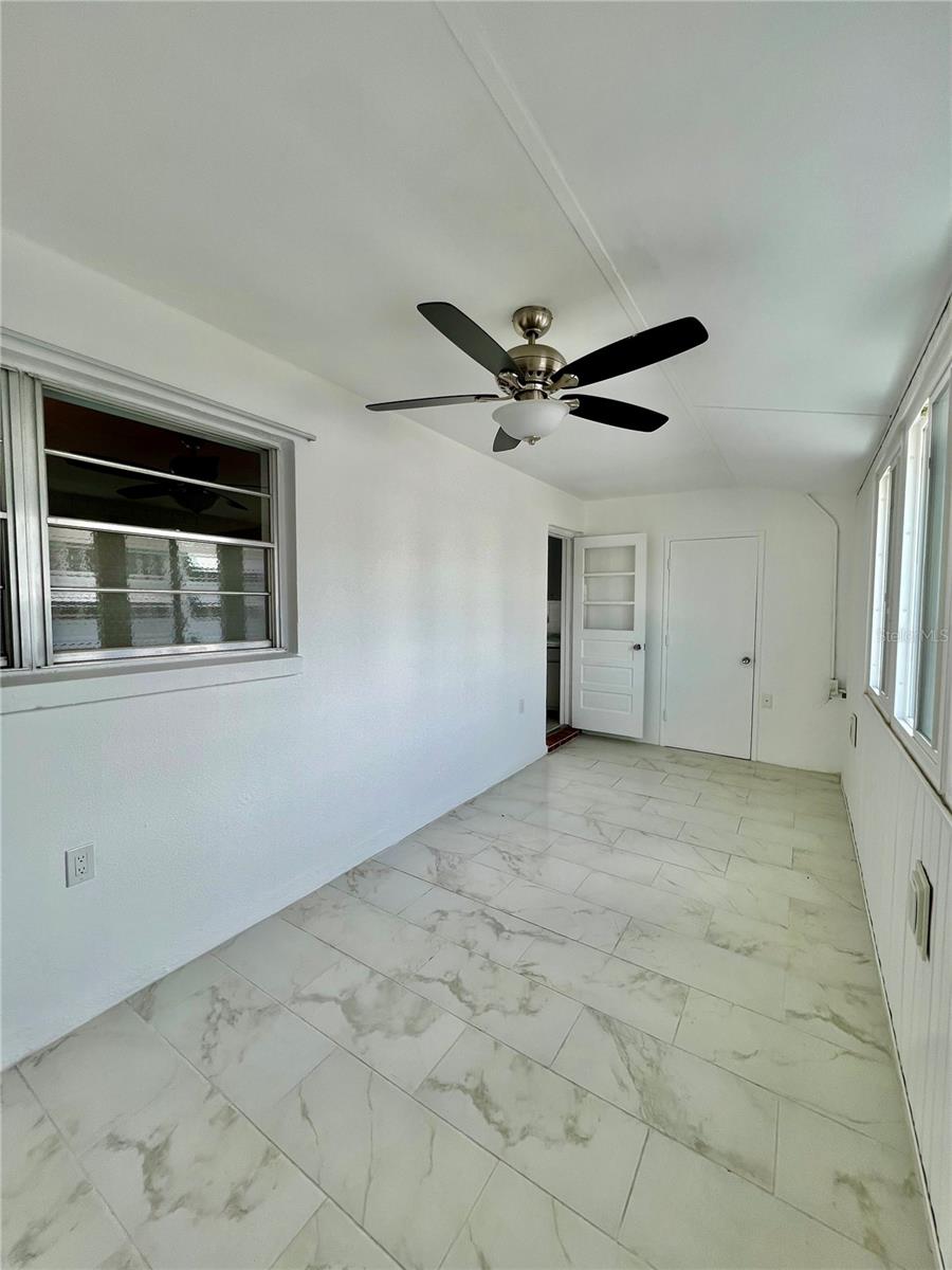 Image 14 of 24 For 5920 18th Street N 14