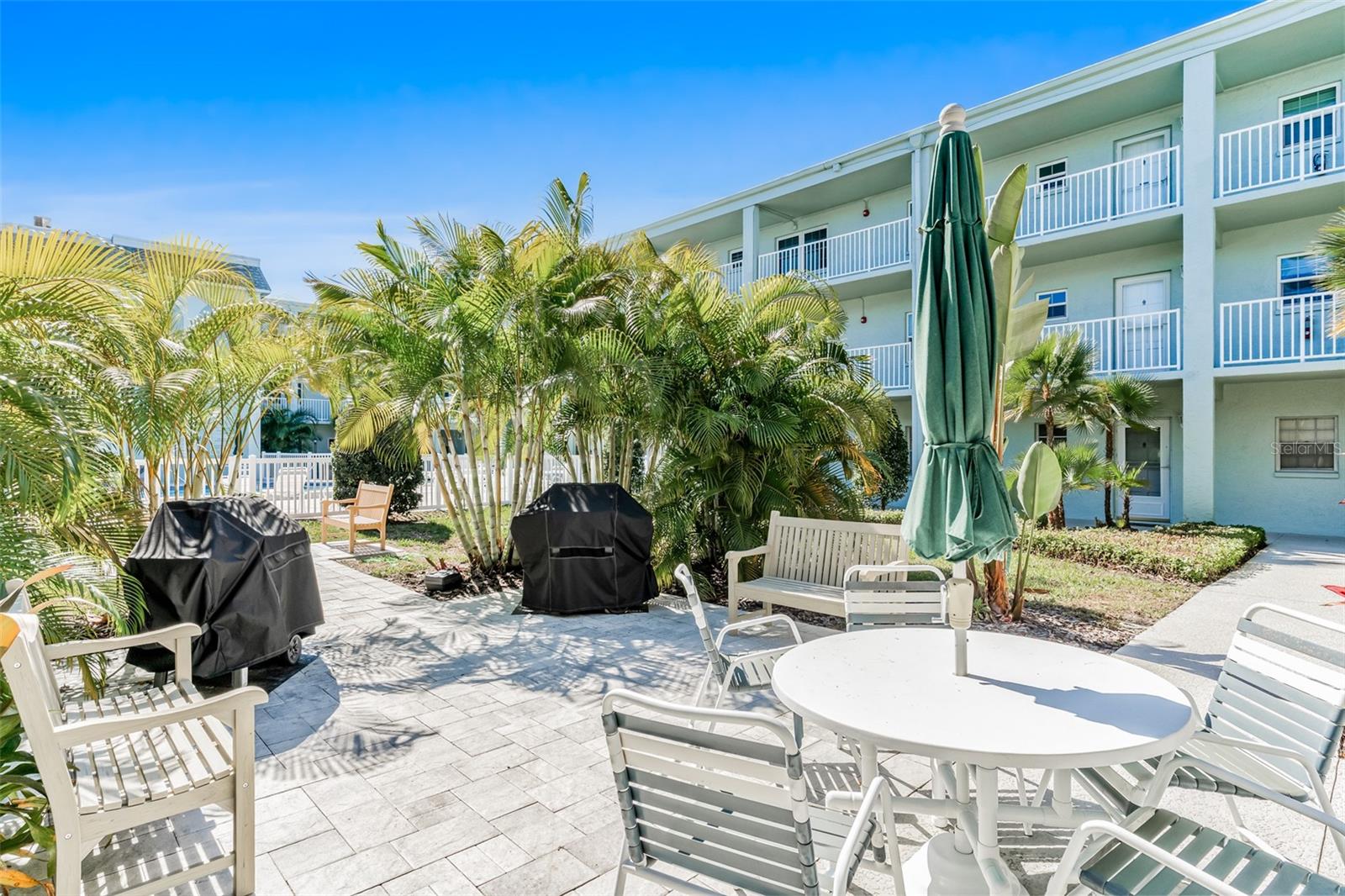 Image 43 of 55 For 701 Poinsettia Road 208