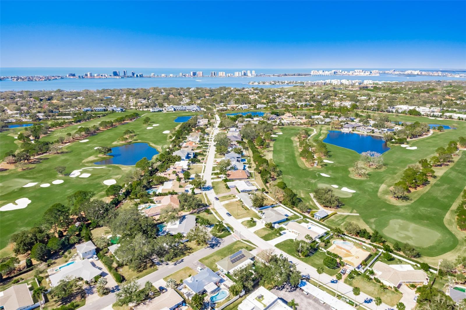 Image 54 of 55 For 701 Poinsettia Road 208