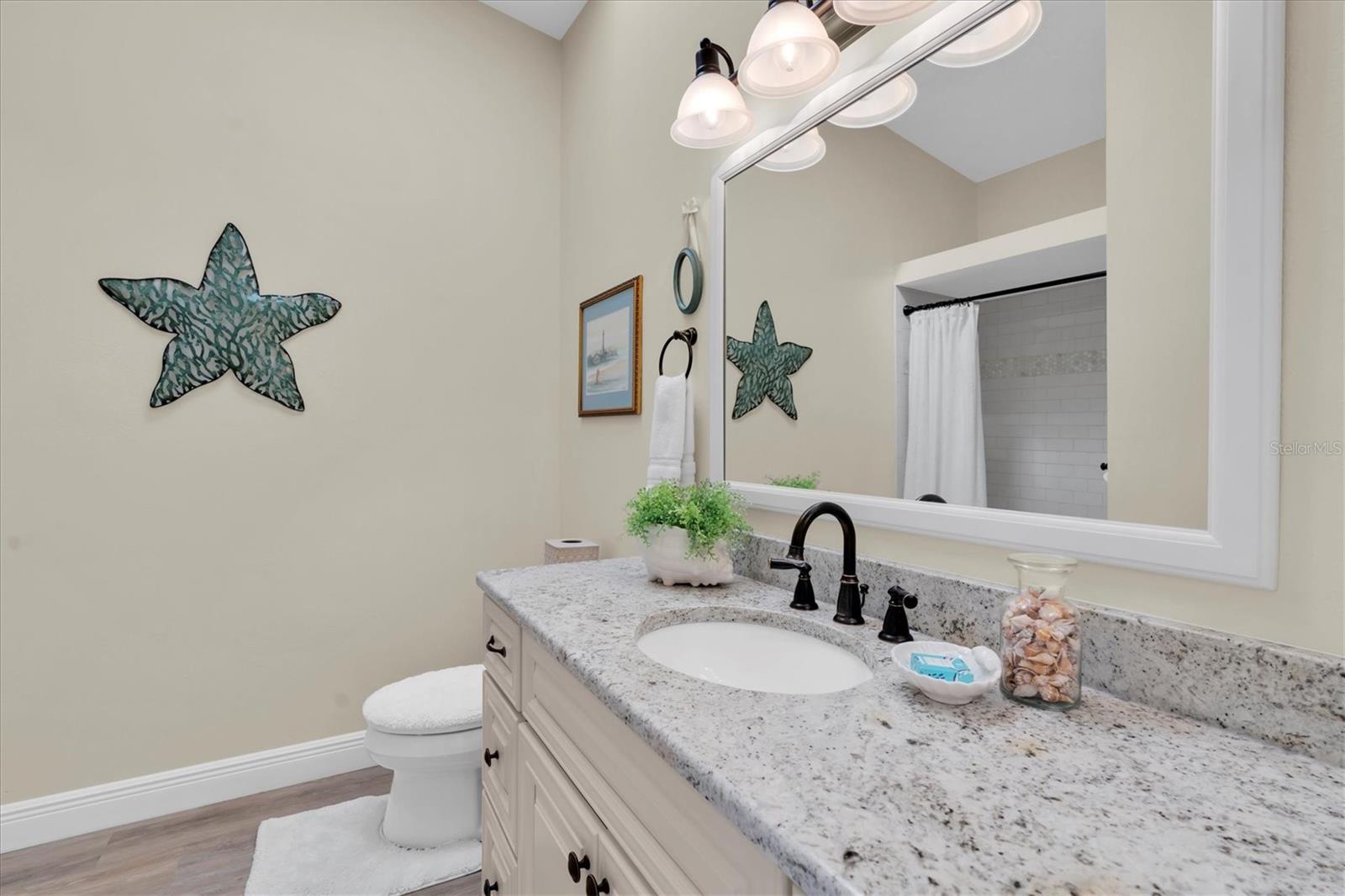 Image 23 of 52 For 641 Garland Circle