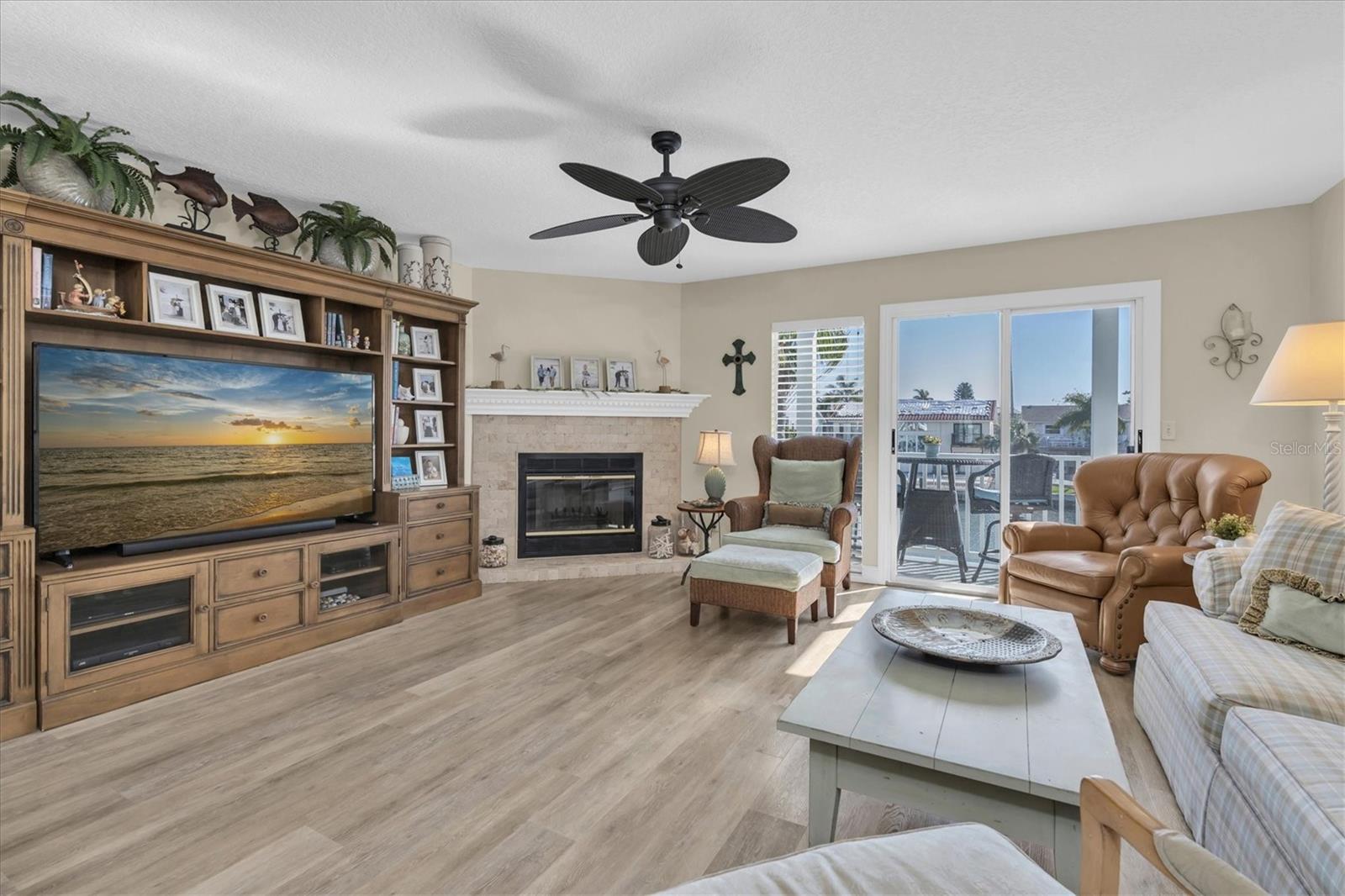 Image 9 of 52 For 641 Garland Circle