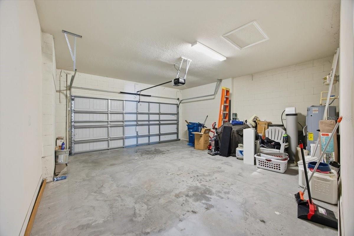 Image 11 of 28 For 5118 Claremont Court