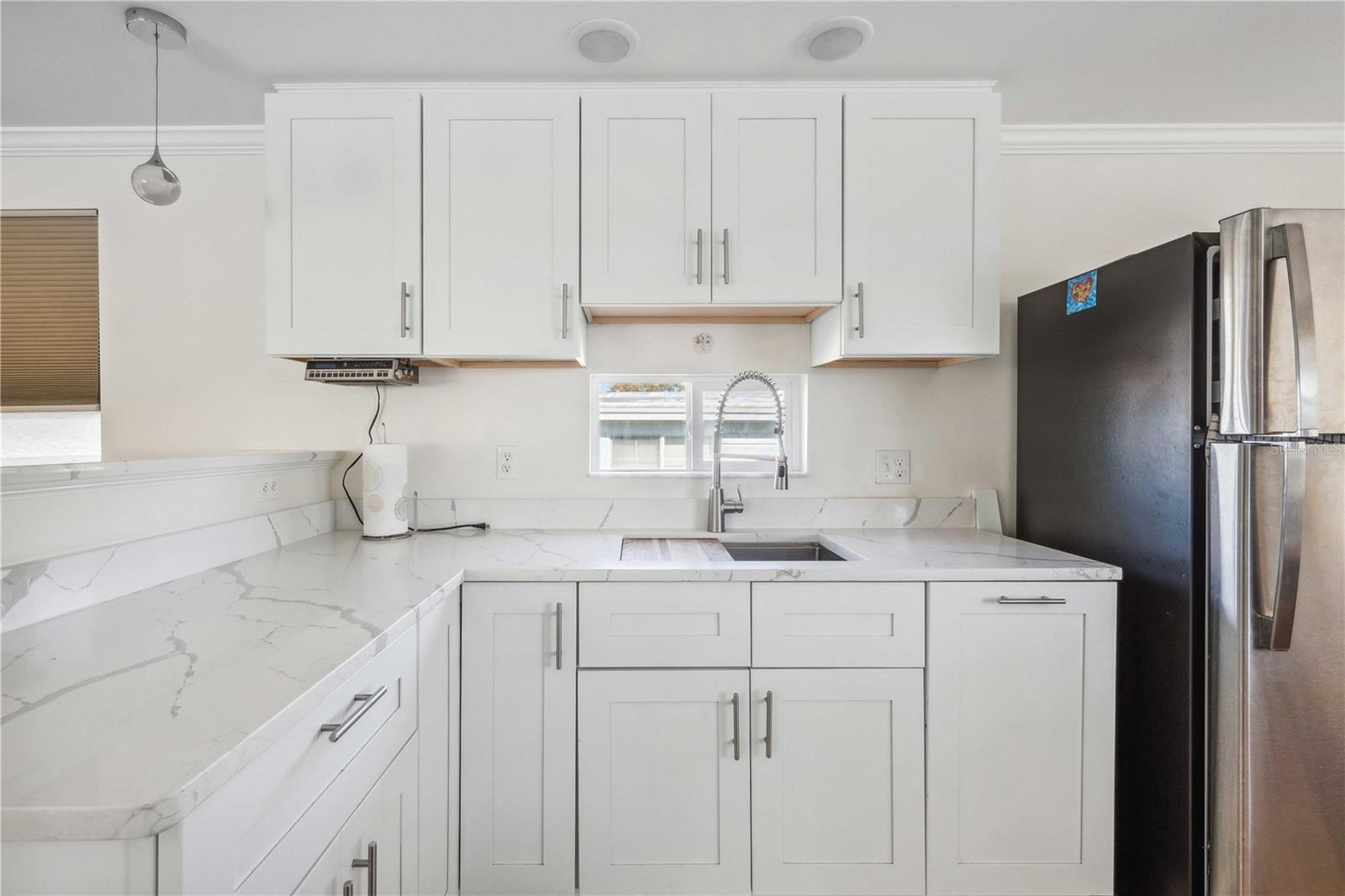 Image 14 of 63 For 5307 Flint Street