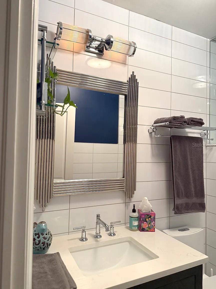 Image 11 of 26 For 2500 Burlington Avenue N