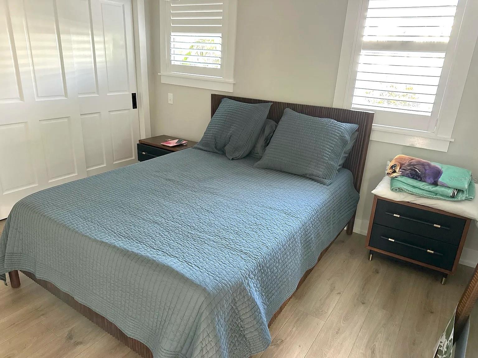 Image 12 of 26 For 2500 Burlington Avenue N