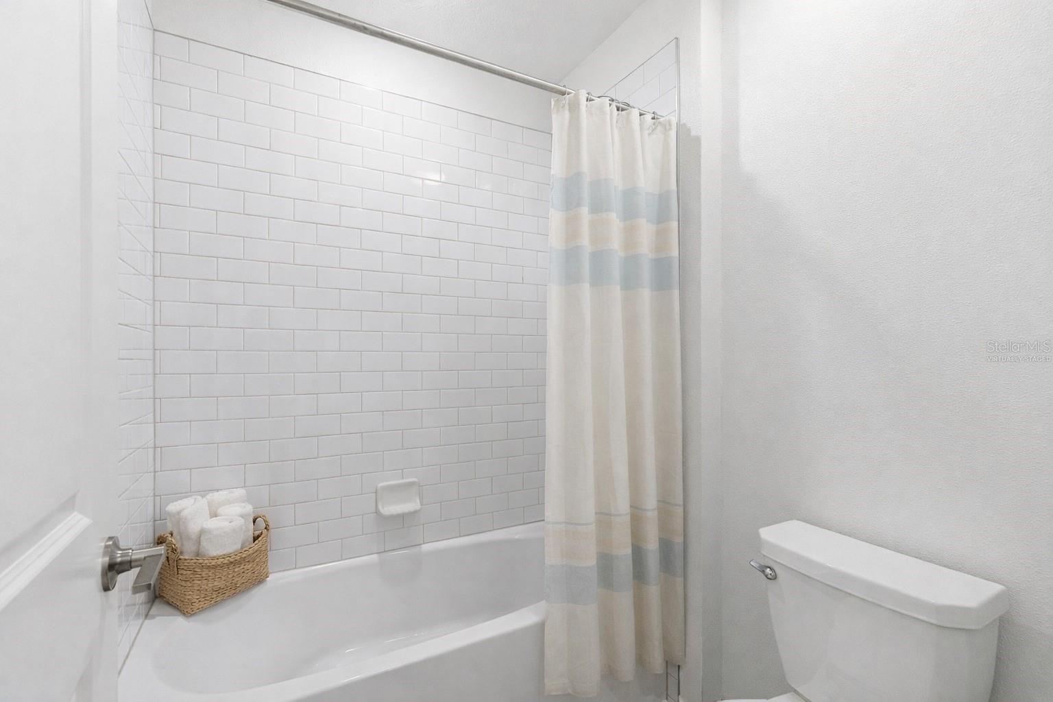 Image 23 of 36 For 35132 Ackley Trace