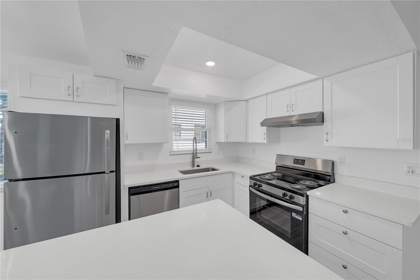 Image 15 of 31 For 4949 91st Avenue 23