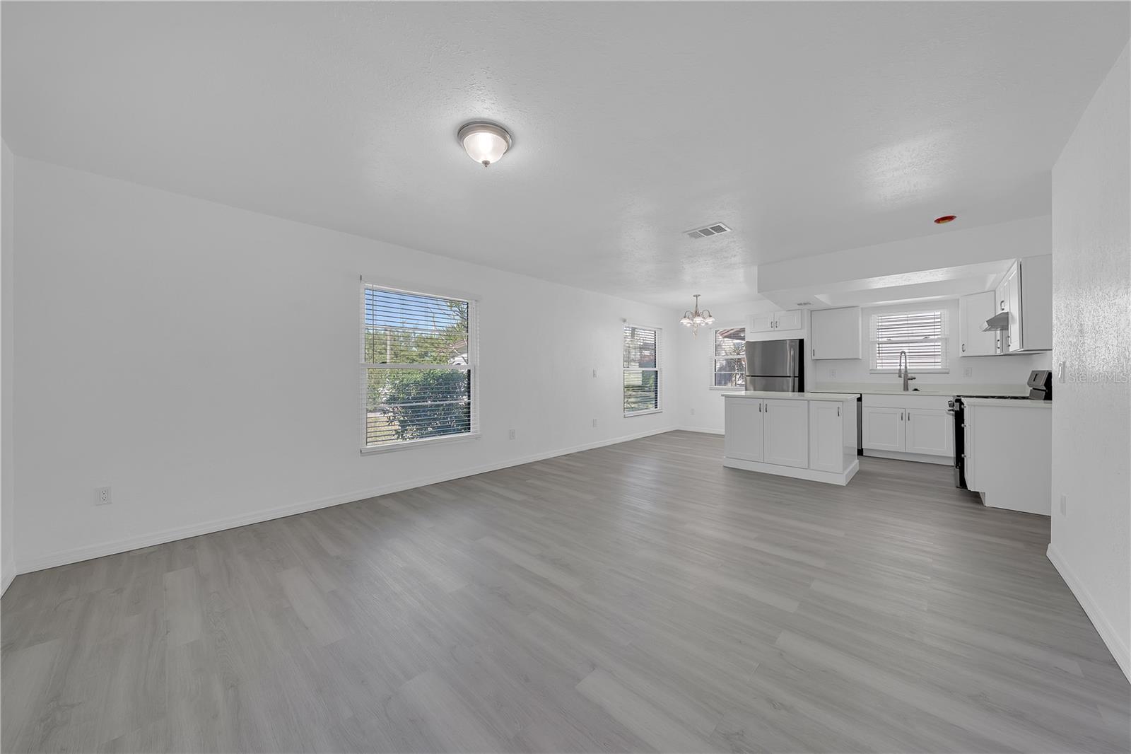 Image 3 of 31 For 4949 91st Avenue 23