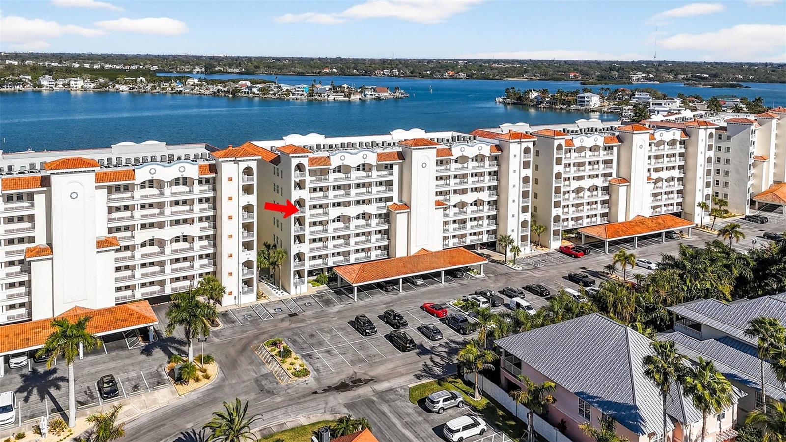 Listing photo id 43 for 17717 Gulf Boulevard 401