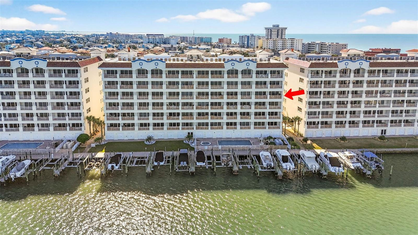 Listing photo id 44 for 17717 Gulf Boulevard 401