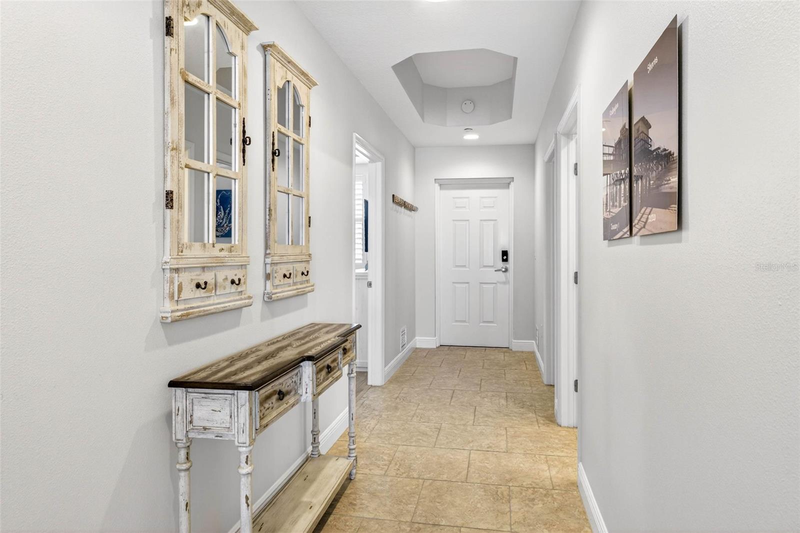 Listing photo id 3 for 17717 Gulf Boulevard 401