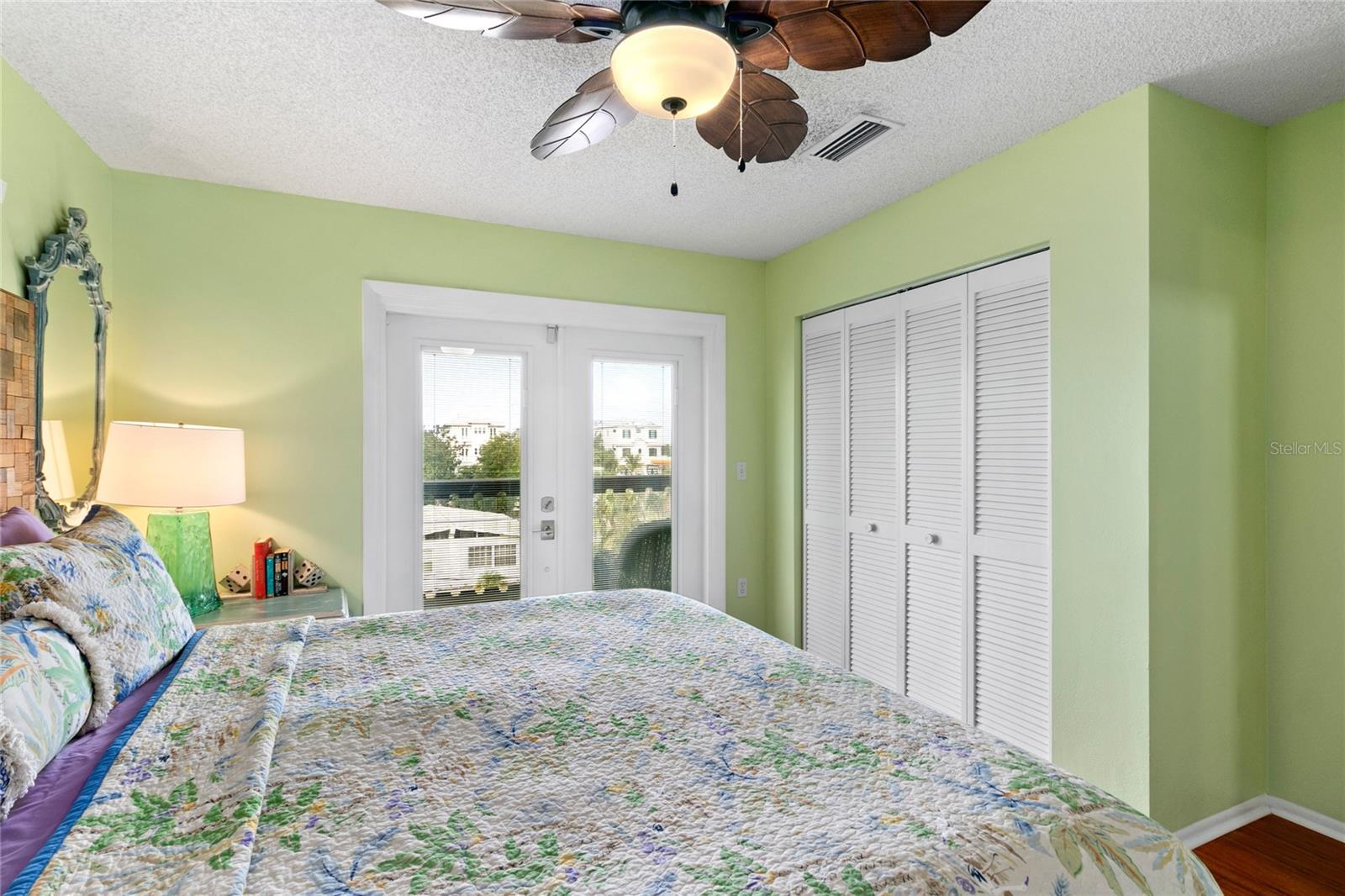 Image 13 of 25 For 2511 Avenue C  West