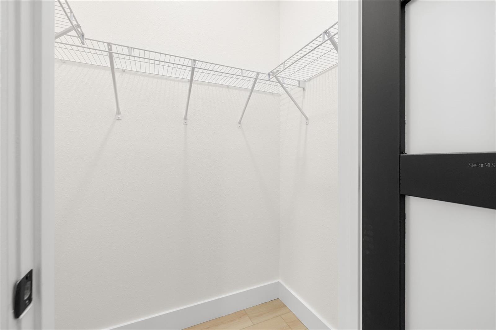 Image 16 of 27 For 1901 43rd Street S