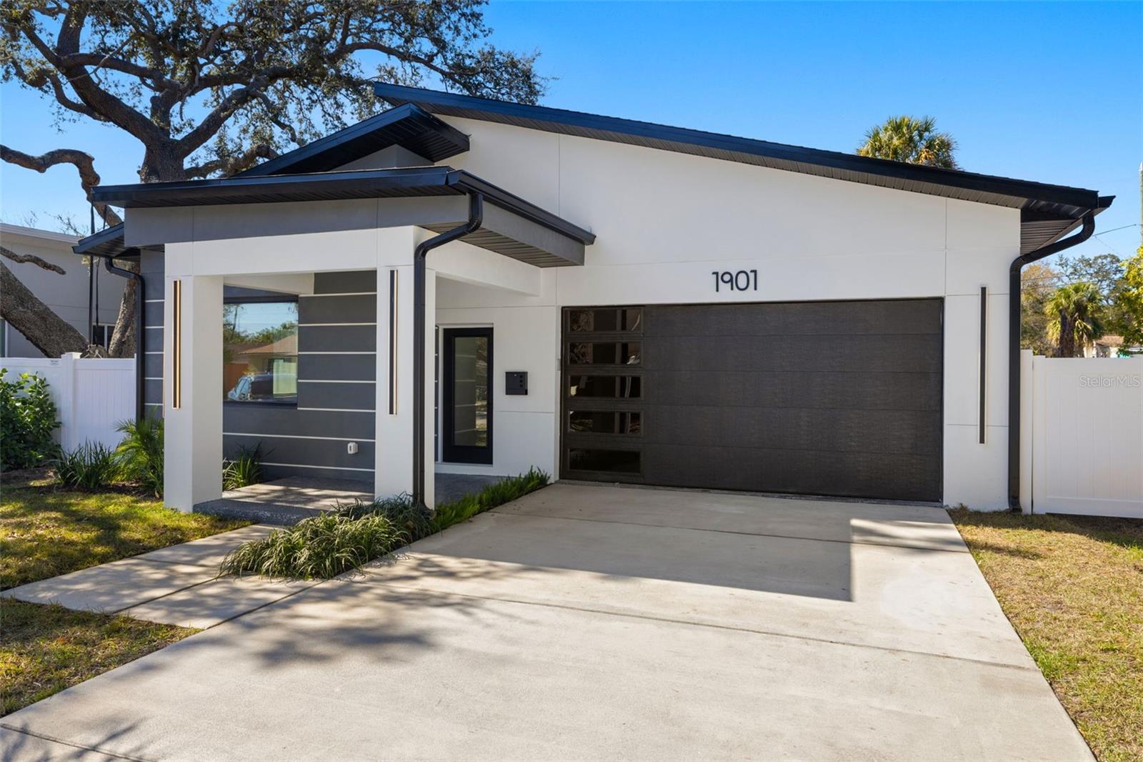 Image 2 of 27 For 1901 43rd Street S