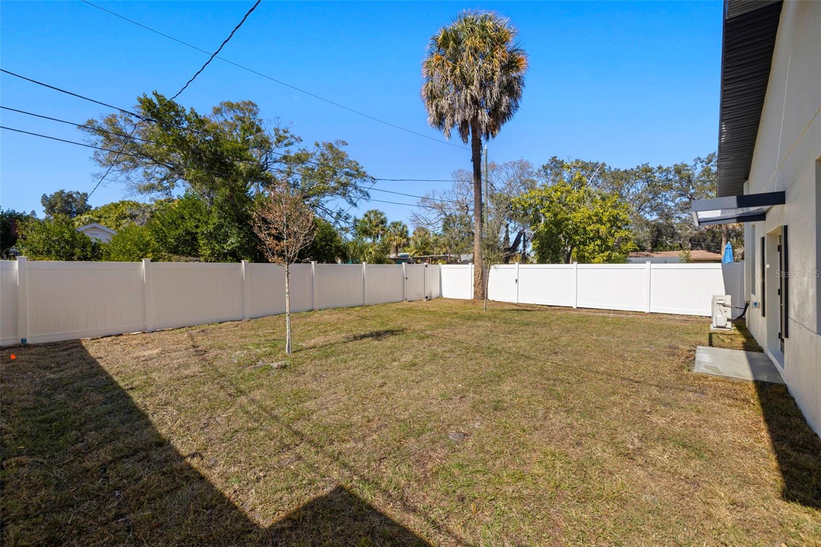 Image 23 of 27 For 1901 43rd Street S