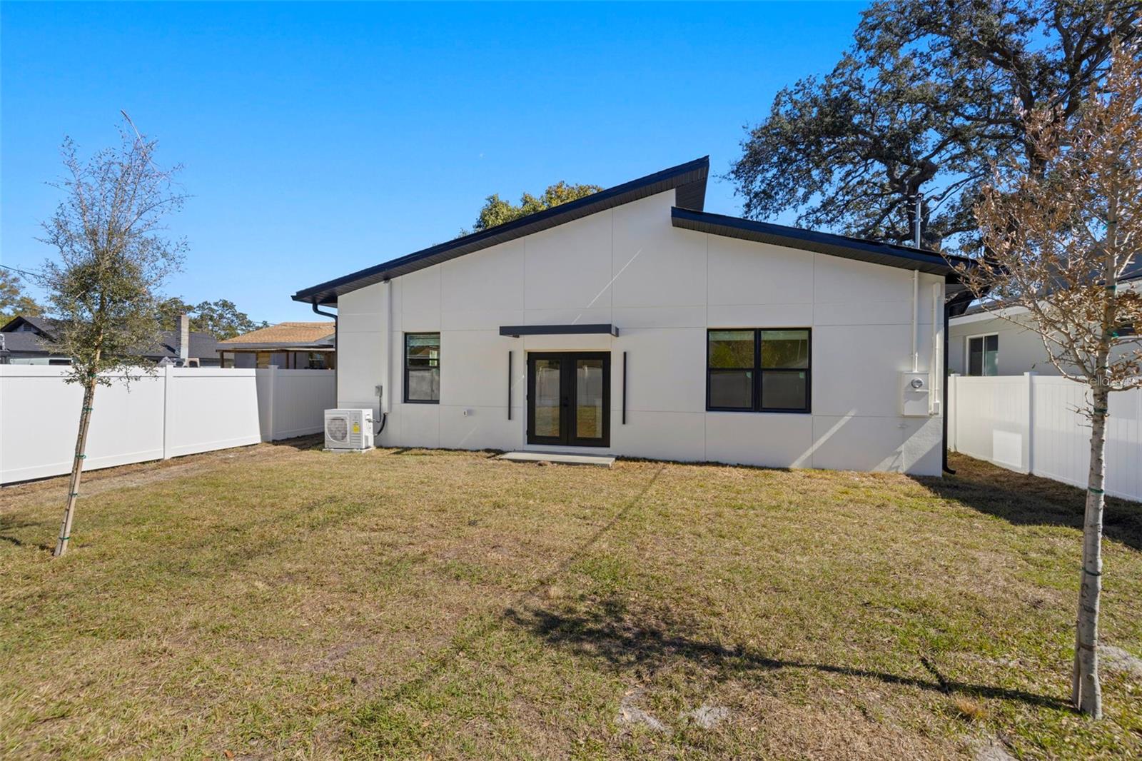 Image 24 of 27 For 1901 43rd Street S