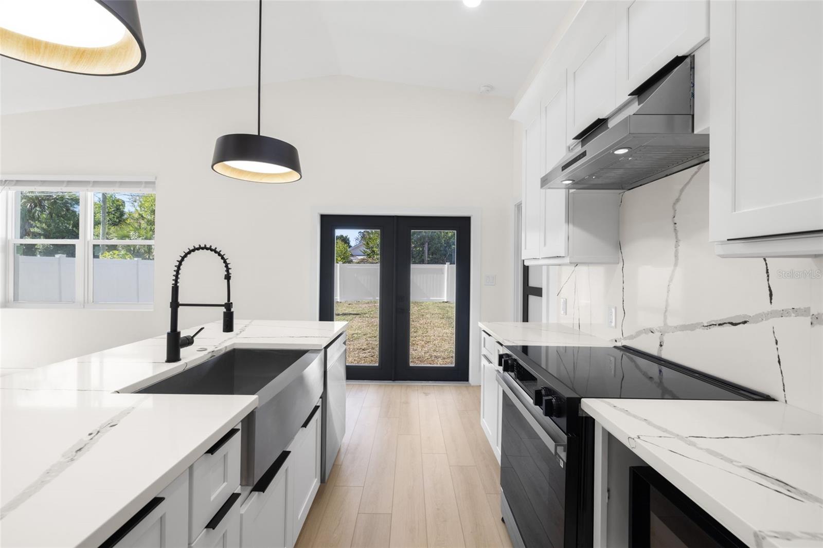 Image 9 of 27 For 1901 43rd Street S