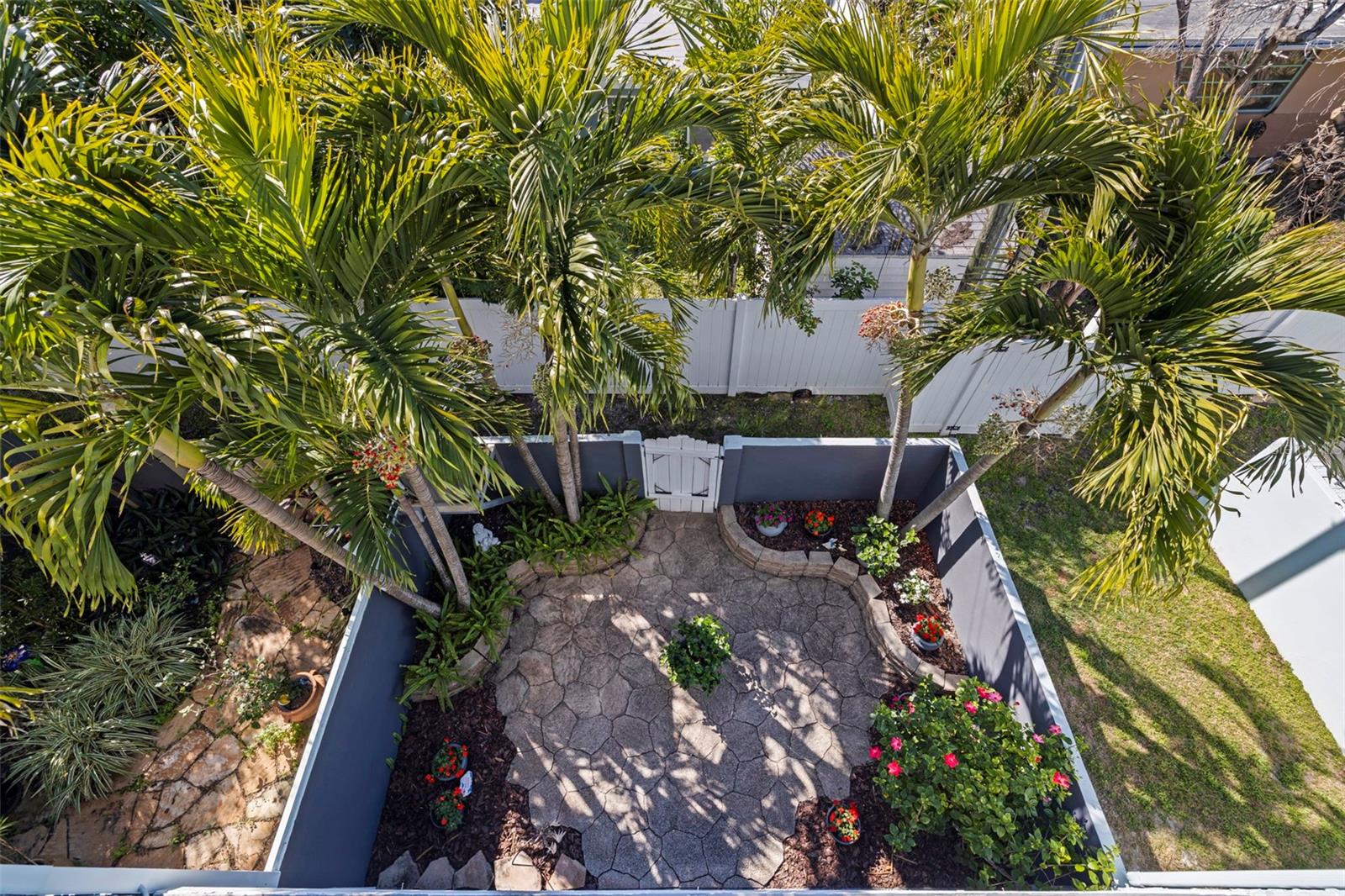 Image 29 of 57 For 9158 Blind Pass Road