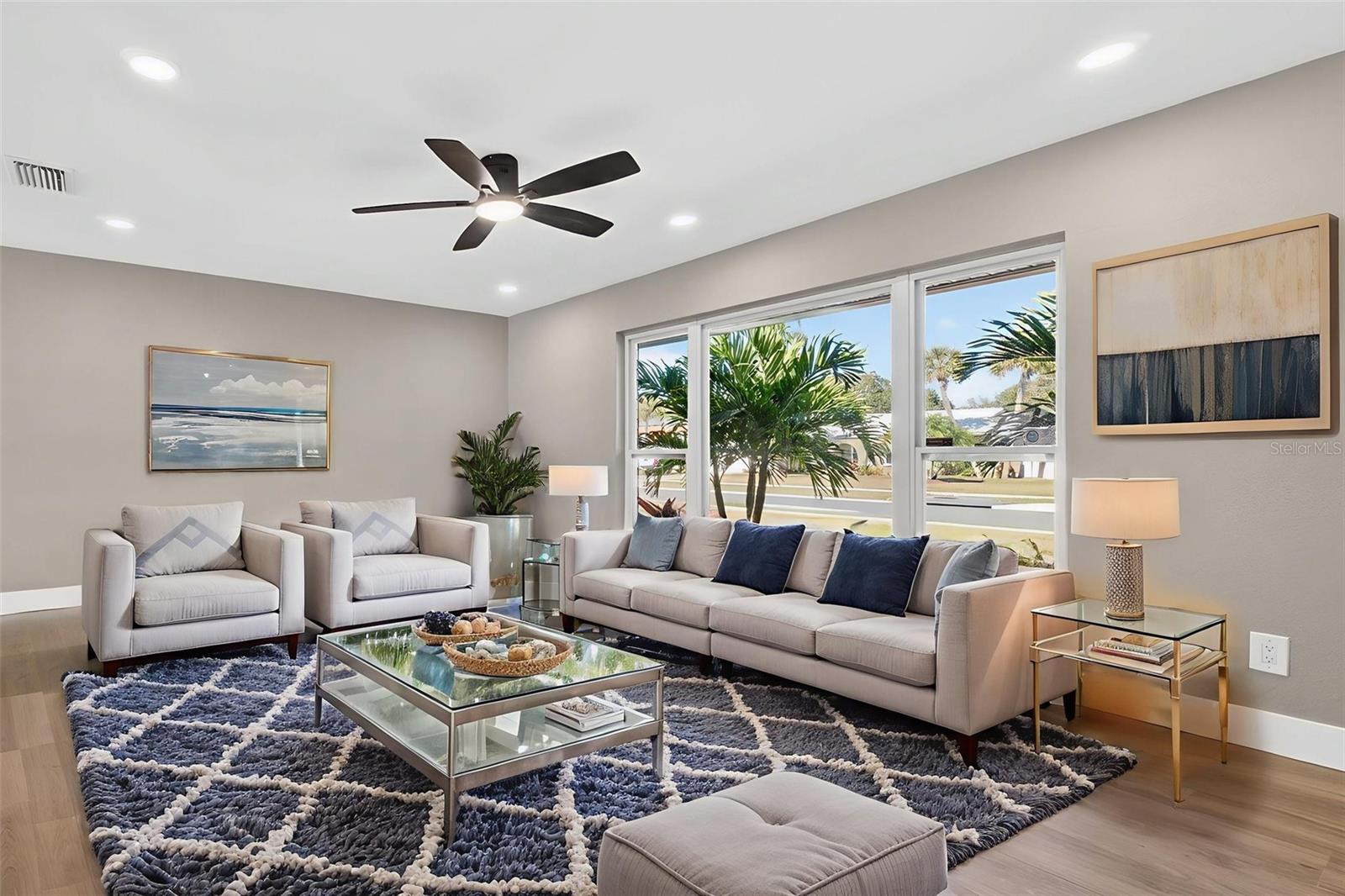 Image 14 of 63 For 2161 Wateroak Drive N