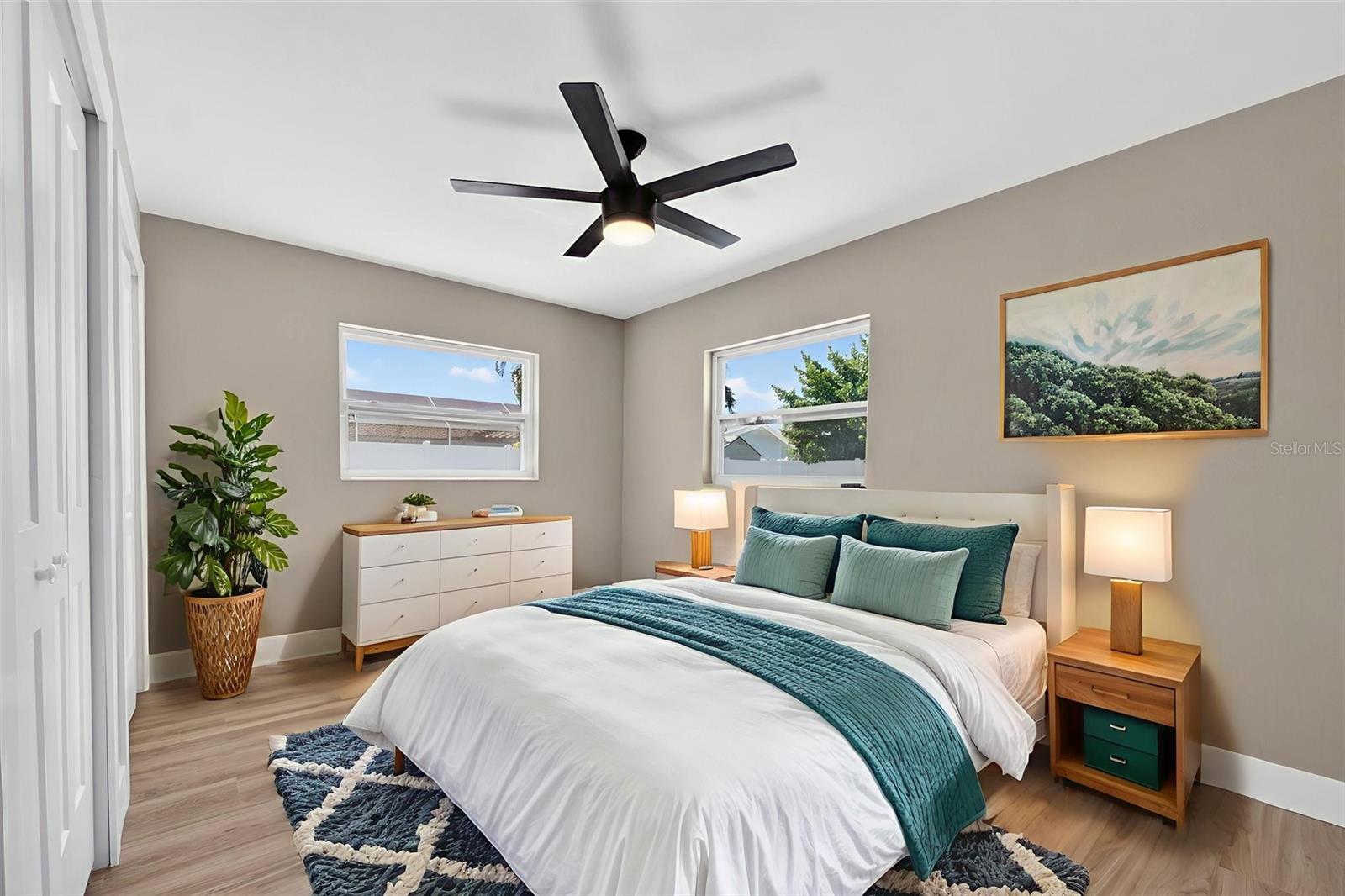 Image 46 of 63 For 2161 Wateroak Drive N