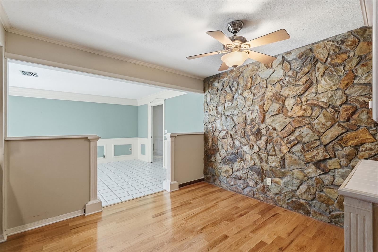 Image 14 of 49 For 13442 105th Avenue