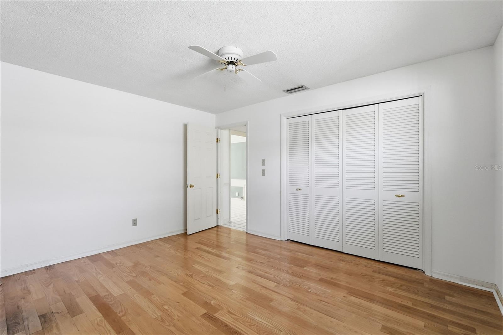 Image 29 of 49 For 13442 105th Avenue