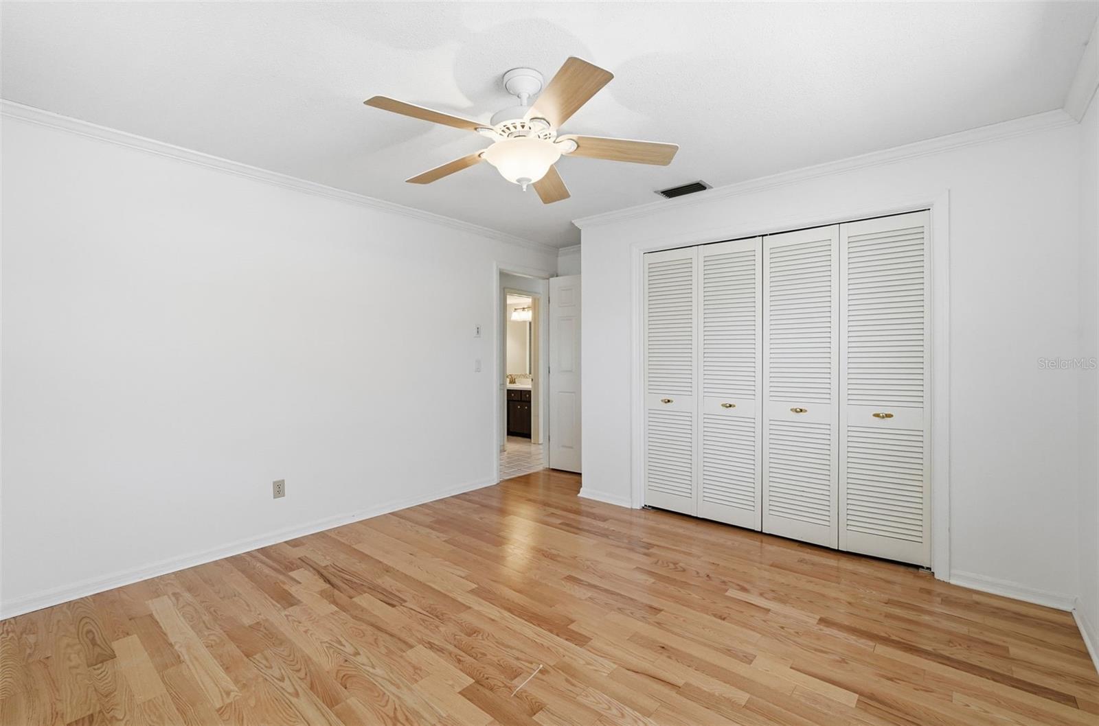 Image 34 of 49 For 13442 105th Avenue