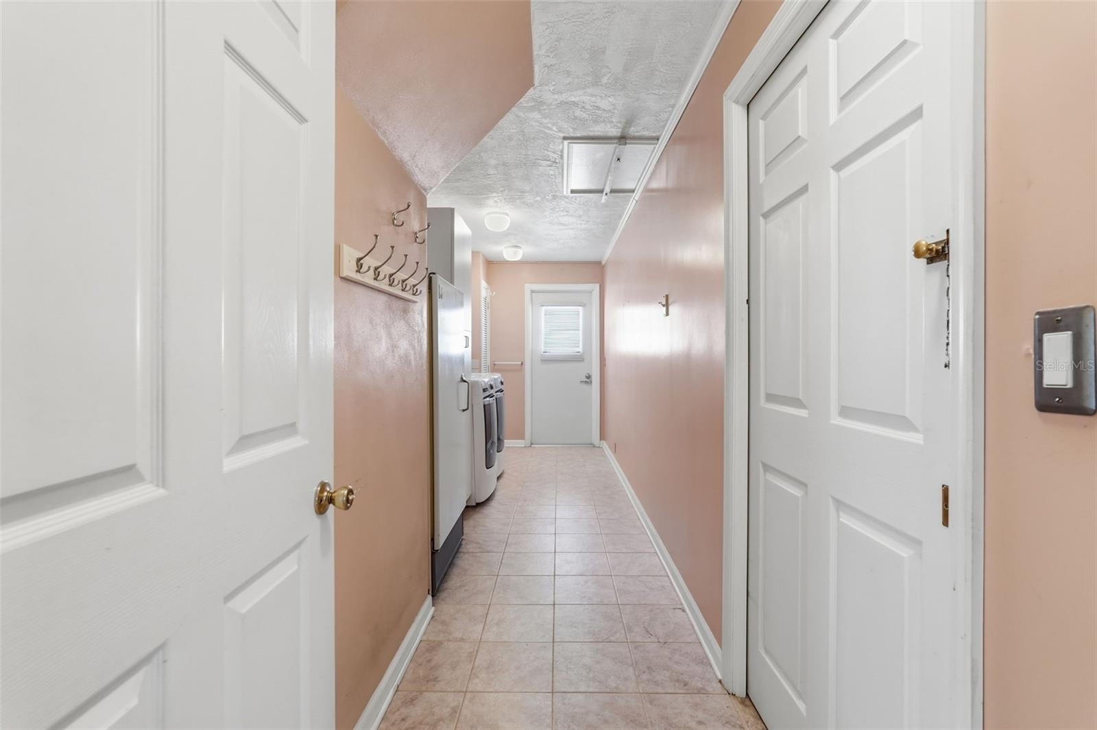 Image 43 of 49 For 13442 105th Avenue