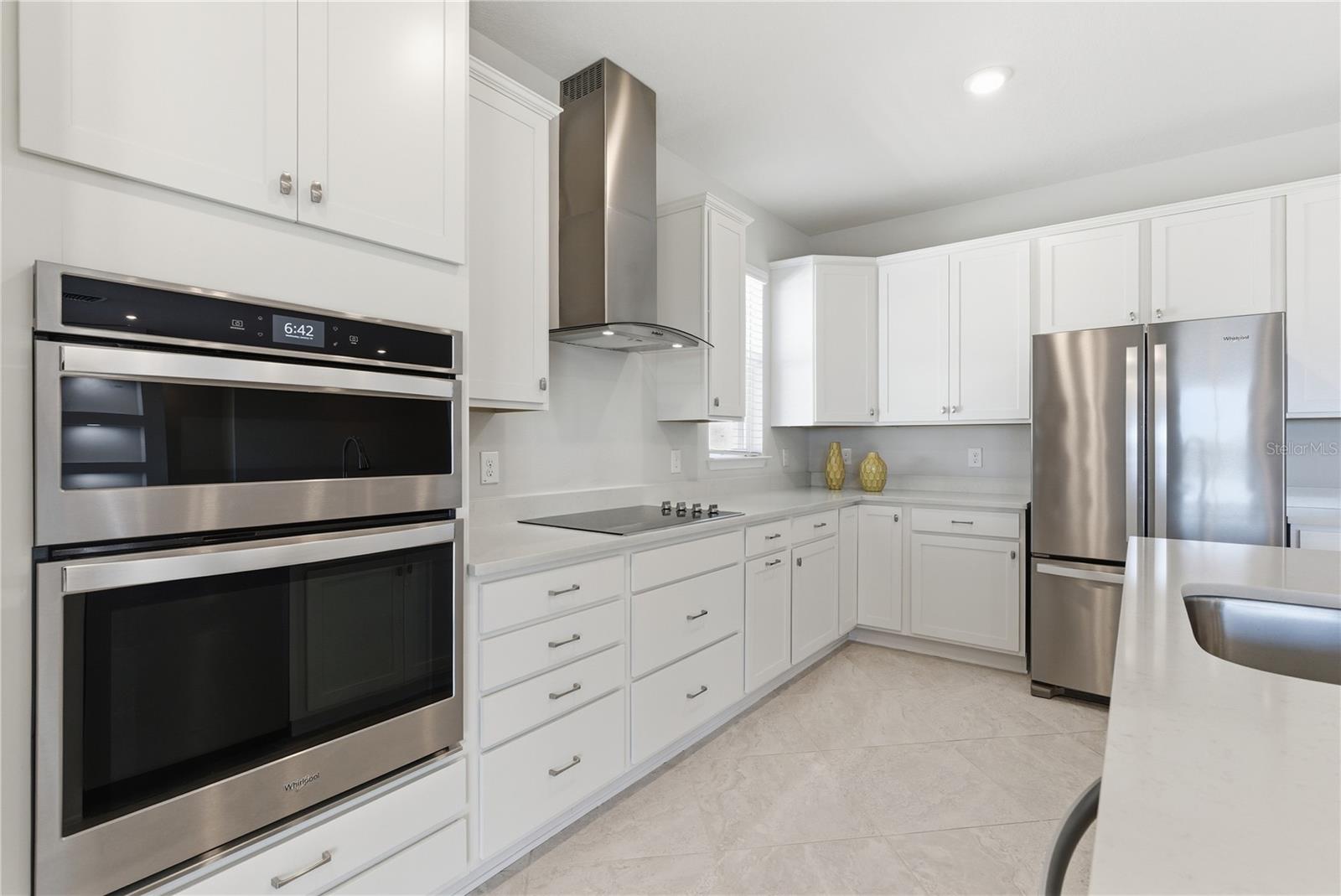 Listing photo id 11 for 9539 Ibis Grove Boulevard