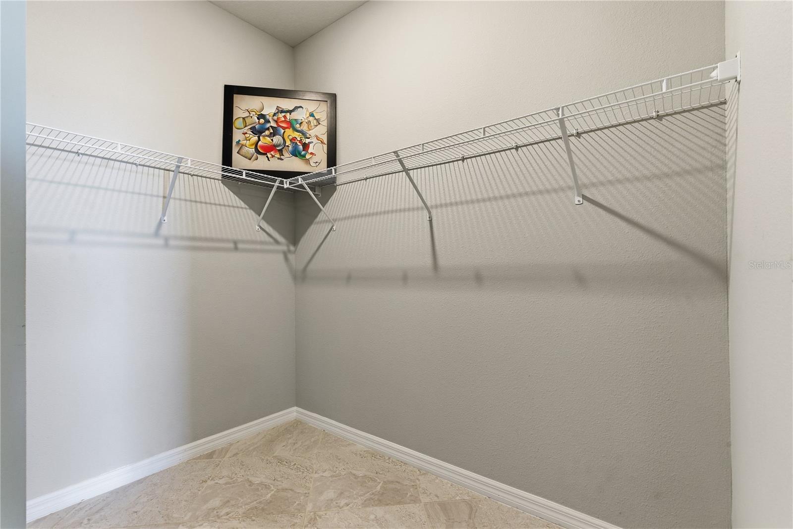 Listing photo id 22 for 9539 Ibis Grove Boulevard