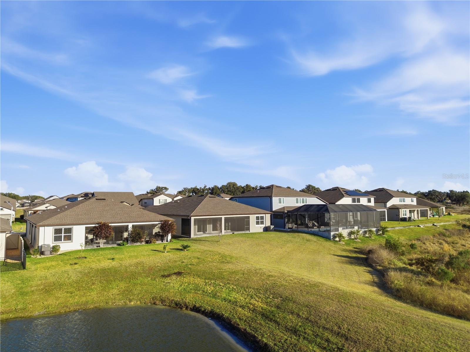 Listing photo id 36 for 9539 Ibis Grove Boulevard